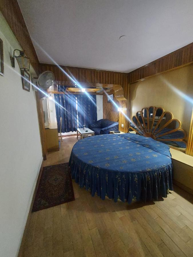 Brightland Hotel Shimla Zewnętrze zdjęcie