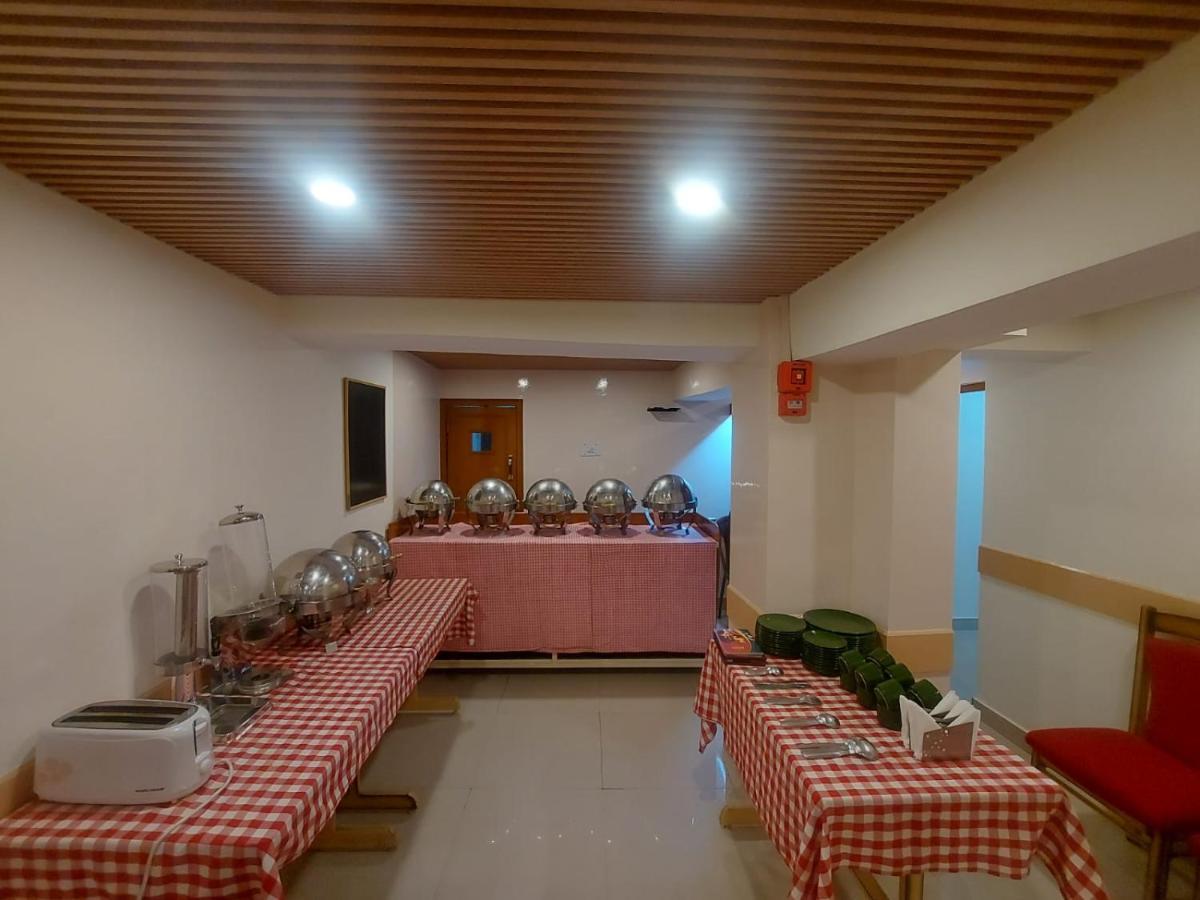 Brightland Hotel Shimla Zewnętrze zdjęcie